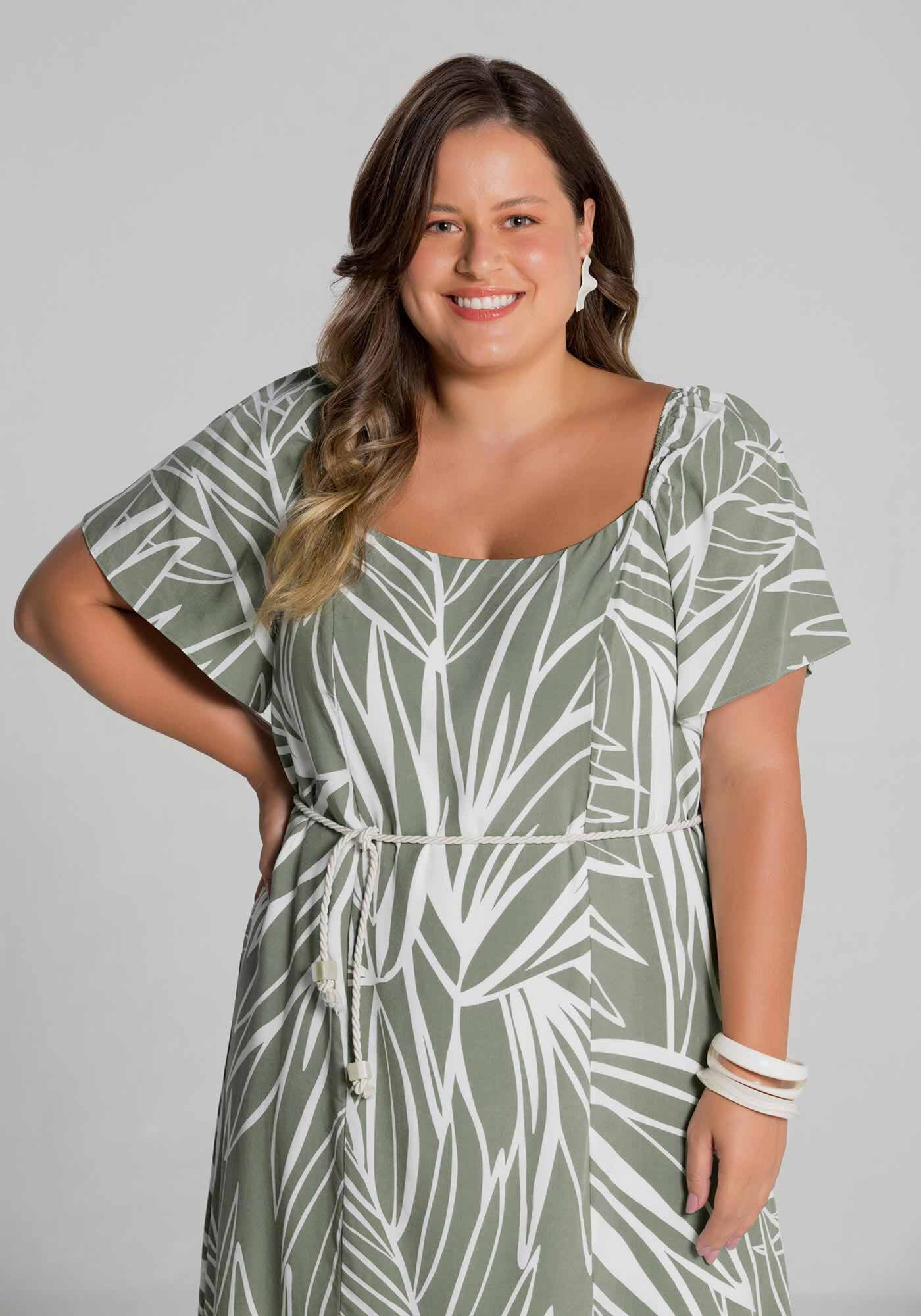 Vestido plus size com cinto best sale